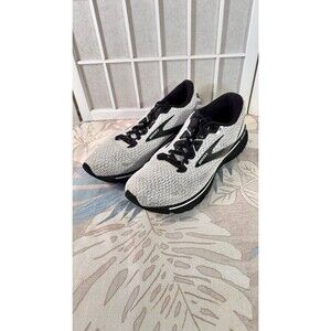 Brooks Black and White Athletic Shoes